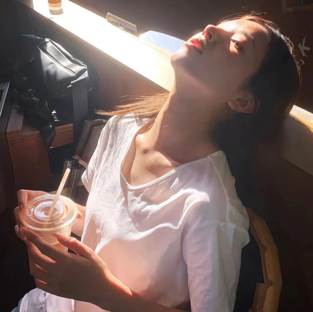 替嫁后发现老公是隐藏首富